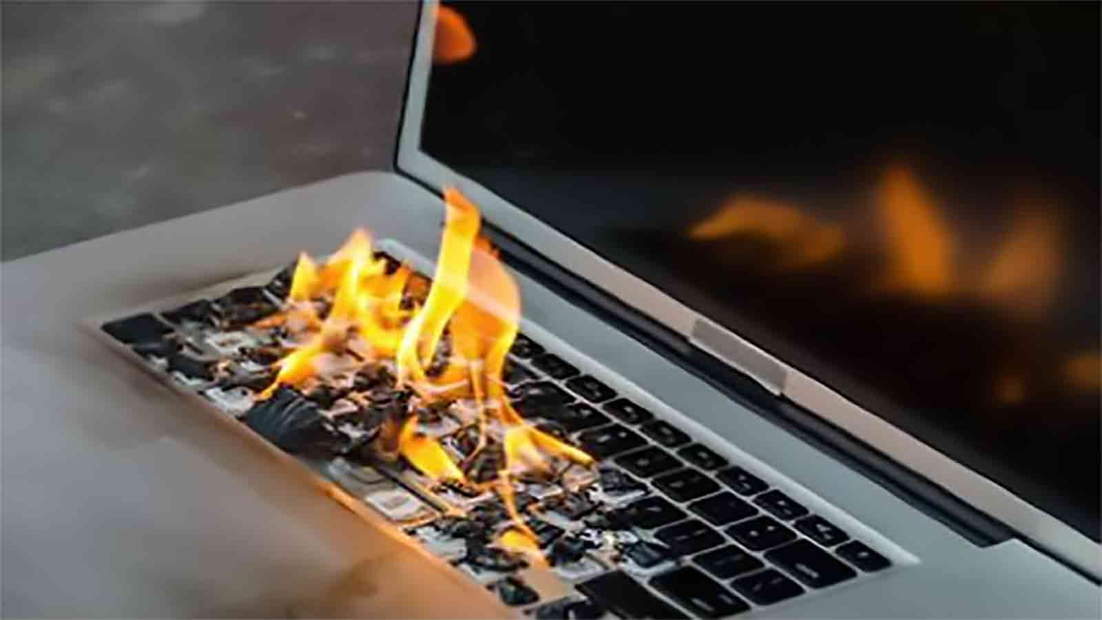 MacBook brûlé - exemple 2